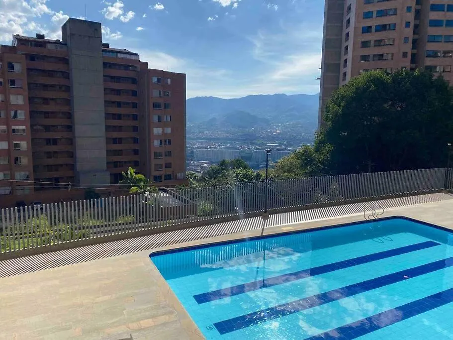 Entre Palmas De San Diego 6 Pax Medellin