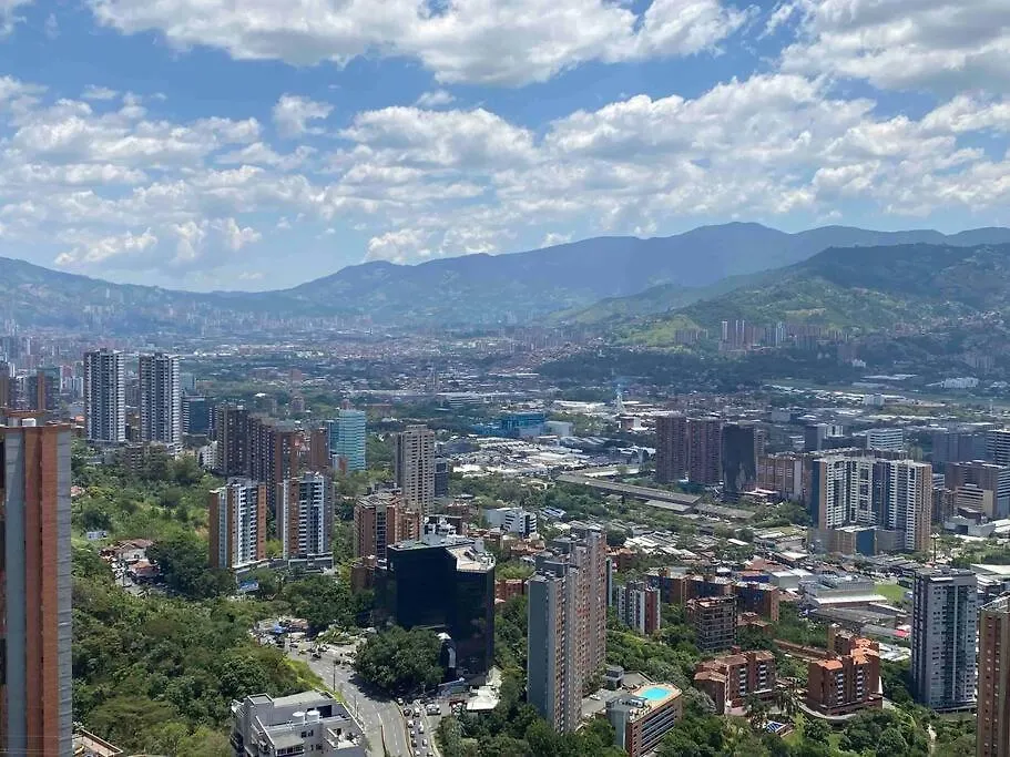 Apartment Entre Palmas De San Diego 6 Pax Medellin Colombia