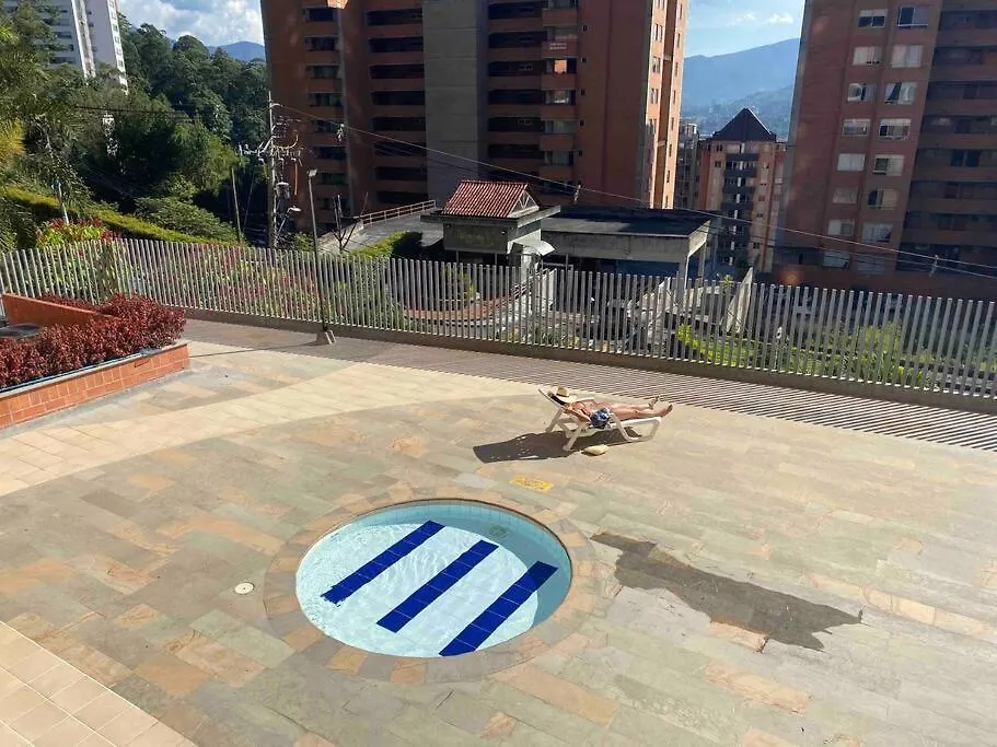 Entre Palmas De San Diego 6 Pax Medellin
